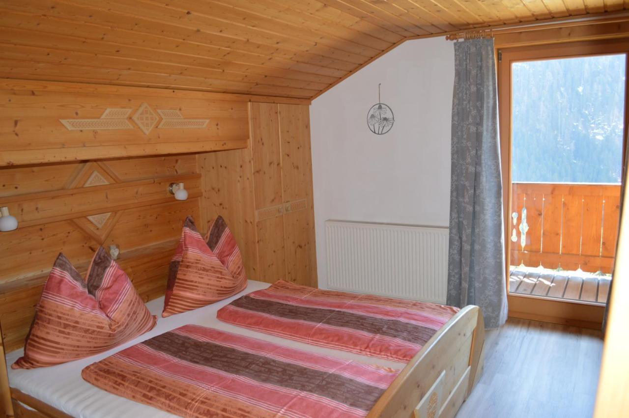 Ferienwohnungen Niederarnigerhof Familie Bauernfeind Kals-am Großglockner Eksteriør billede