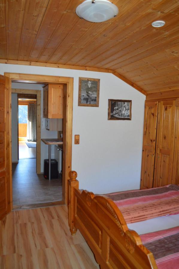 Ferienwohnungen Niederarnigerhof Familie Bauernfeind Kals-am Großglockner Eksteriør billede